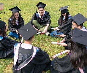 深圳光明低學(xué)歷升本科要讀幾年,選擇哪個(gè)機(jī)構(gòu)服務(wù)好