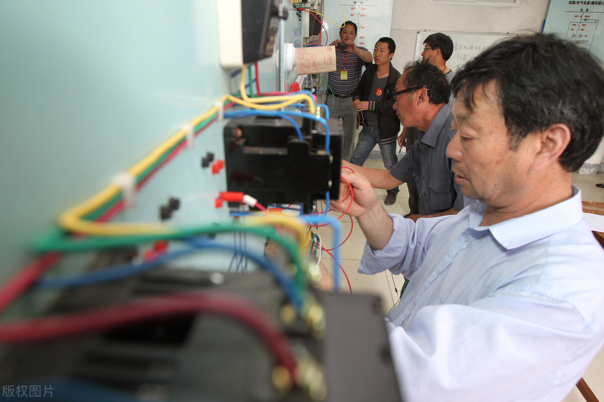 電工證怎么考？去哪里考？