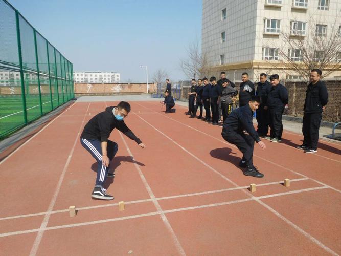 輔警體能測(cè)試考什么(面試常見問(wèn)題及回答技巧)-圖1