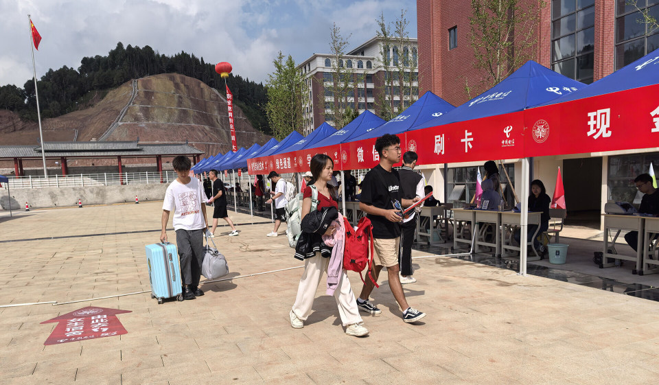 云南專科學校公辦(最好的公辦職高校)-圖1
