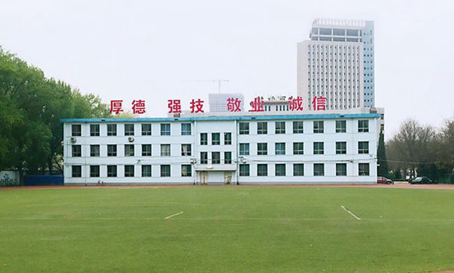 初中畢業(yè)能上獸醫(yī)學(xué)校-圖1