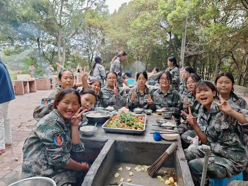 洛陽市市孩子叛逆、不上學(xué)、網(wǎng)癮行為矯正全封閉管理學(xué)校排名top10-圖1